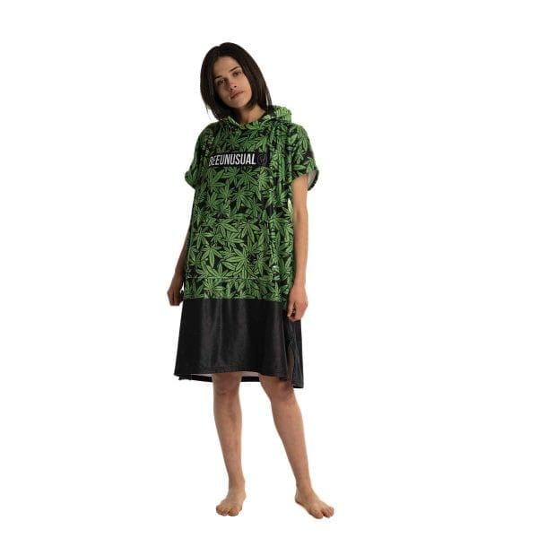 Bee Unusual 420 Collectives-Always High Poncho Black / Green